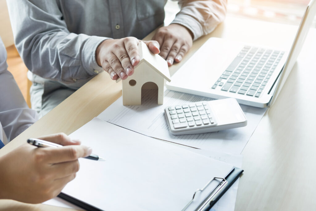 תמהיל שלישים במשכנתא, מה זה תמהיל שלישים, משכנתא שלישים, תמהיל שלישים במשכנתה, מהו תמהיל שלישים והאם זה משתלם